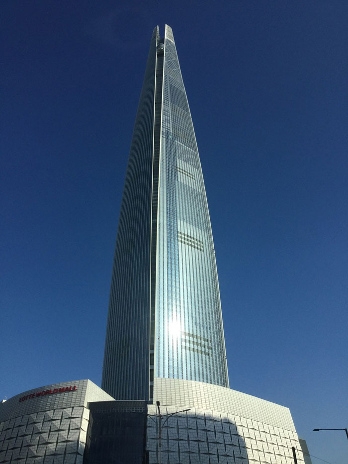 най-високата сграда в света 5 -Кула Лотте Свят