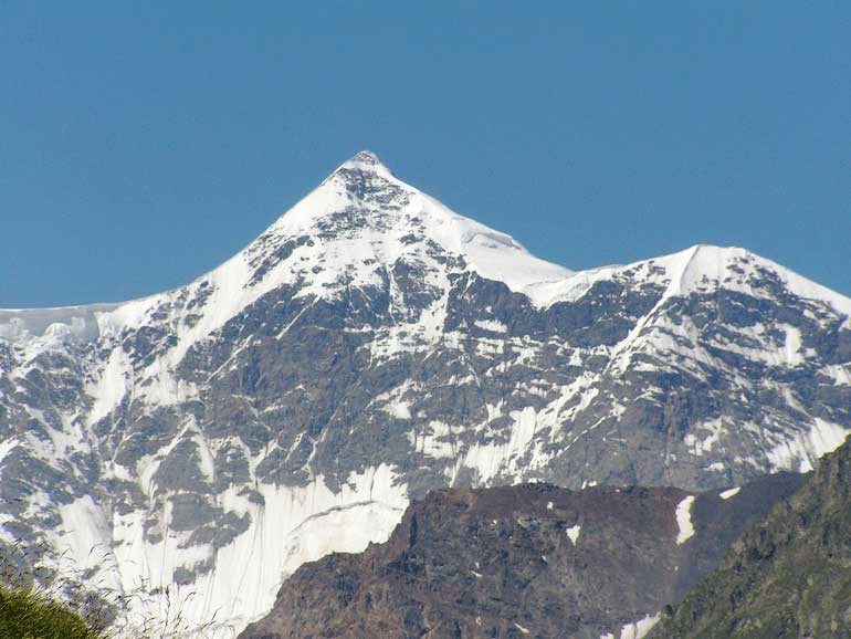 Най-високият връх в Европа №10, Гестола