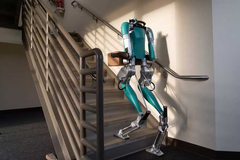 Американският производител Agility Robotics обяви че неговият двукрак робот Digit