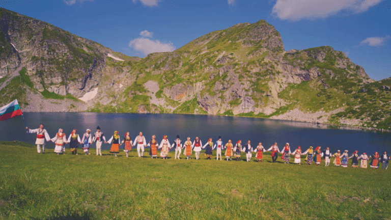 Българското хоро не е просто танц