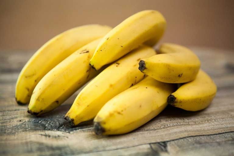 12 Ползи от хапването на банани, Състав и има ли рискове