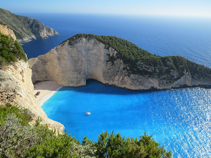 Вижте 11 от най-хубавите плажове в Гърция