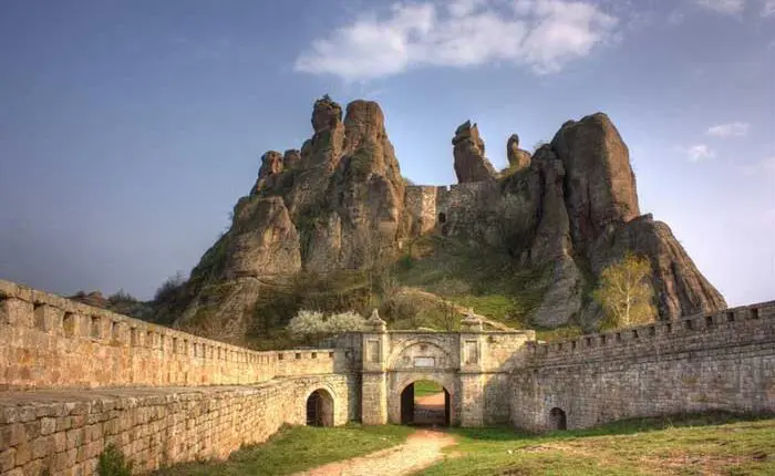 най-красивите места в България, исторически места и забележителности