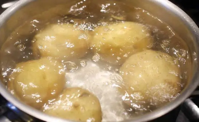 как се варят картофи
