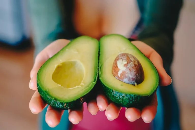 13 Доказани ползи за здравето от авокадото