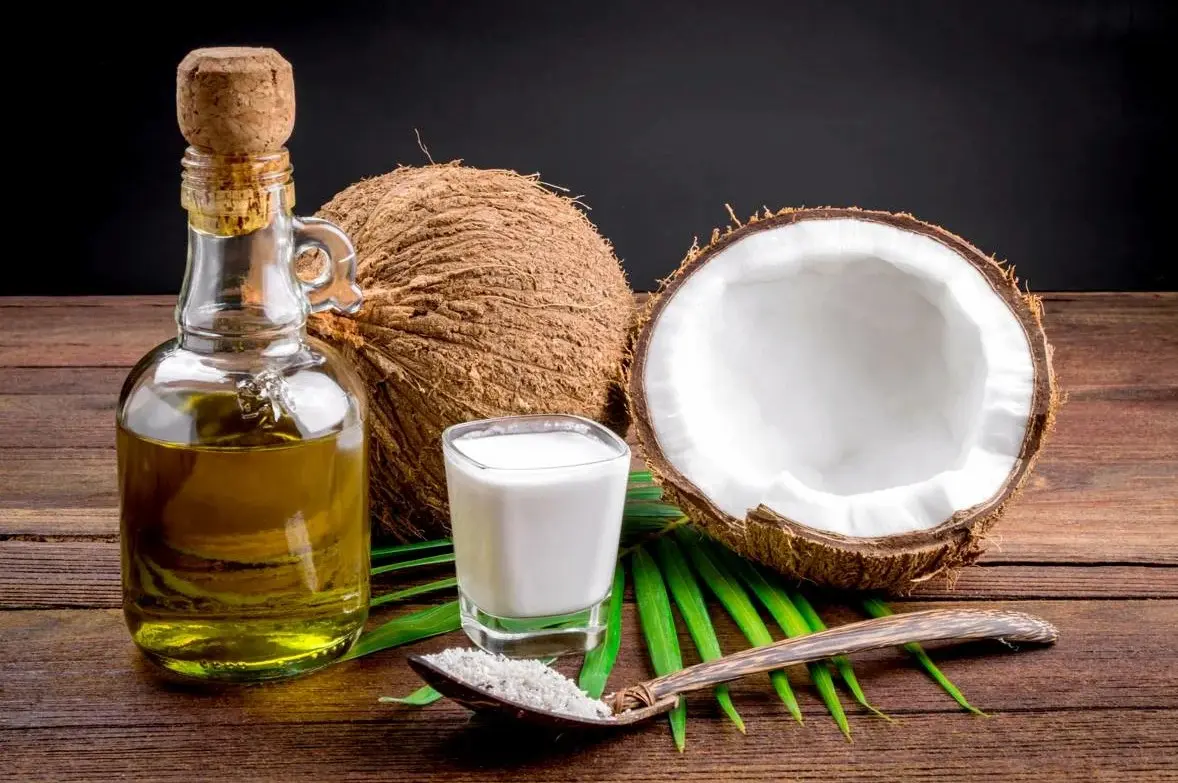 9 начина да използвате кокосово масло за лице