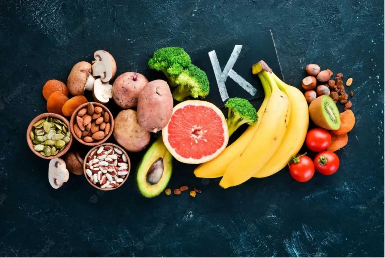 15 Храни богати на витамин К: ползи за здравето и дефицит