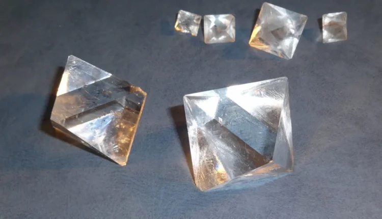 Стипца - Какви са свойствата на този естествен кристал