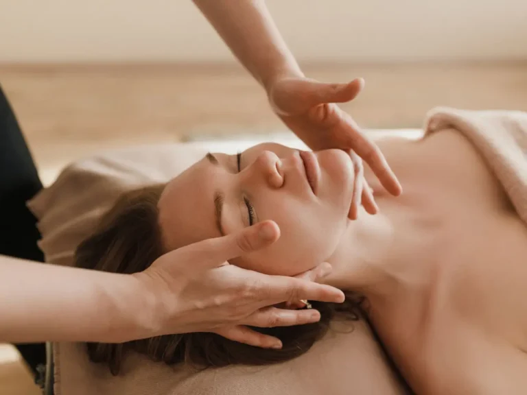 Кобидо масаж, японски лифтинг на лице