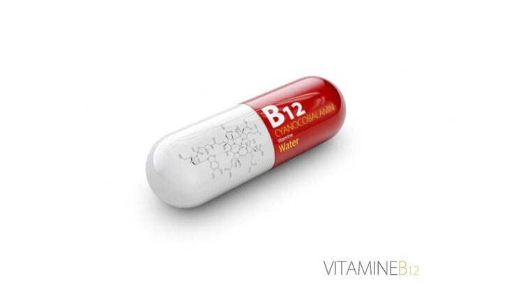 Колко витамин Б12 на ден