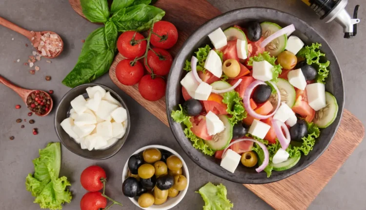 Може ли средиземноморската диета да помогне за предпазване от сърдечни заболявания, деменция и рак
