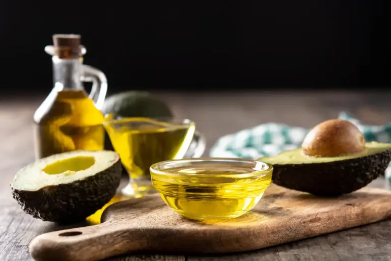 8 Ползи за здравето от масло от авокадо, основани на доказателства