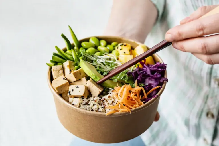 Какво е диета Окинава? Храни, дълголетие и японска мъдрост