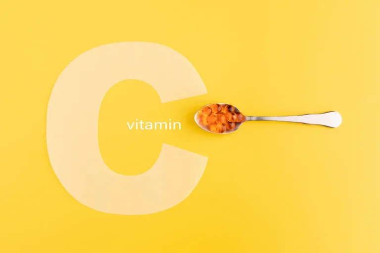 Какво може да направи витамин С за вашата кожа?
